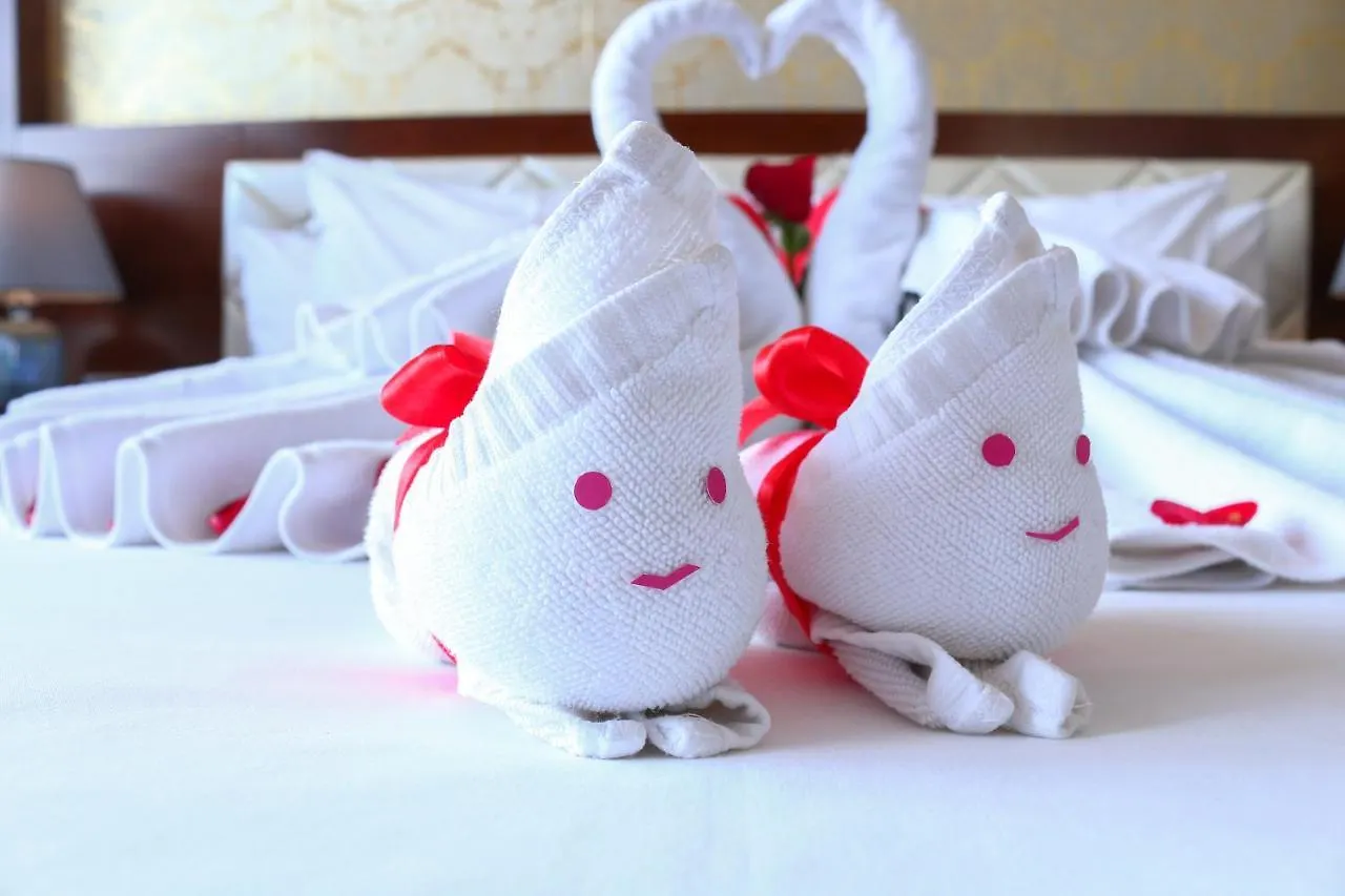 Le Hoang Beach Hotel Danang