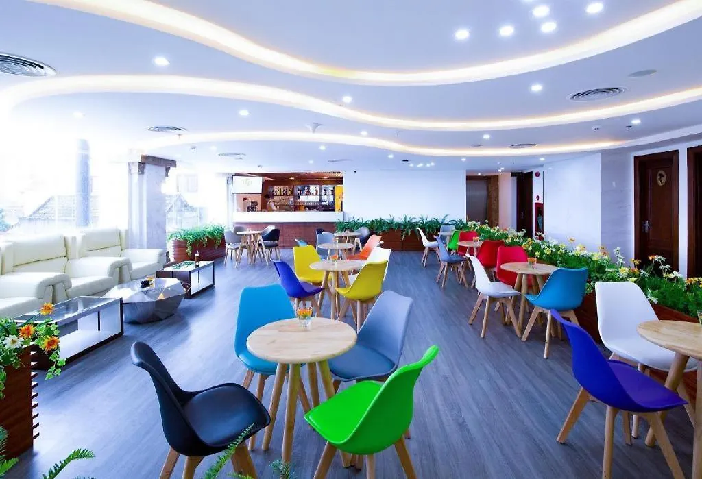 Le Hoang Beach Hotel Danang 4*, Da Nang Vietnam