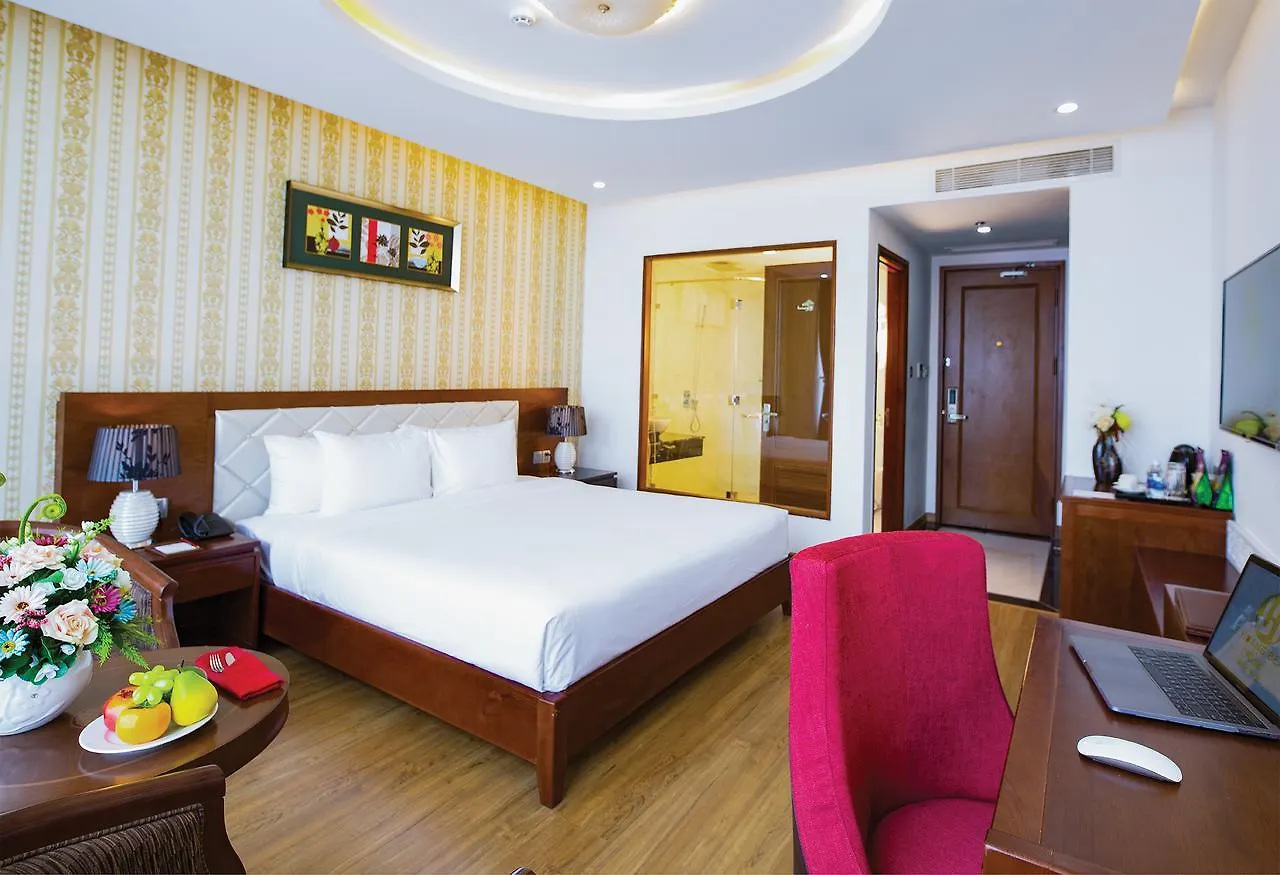 Le Hoang Beach Hotel Danang