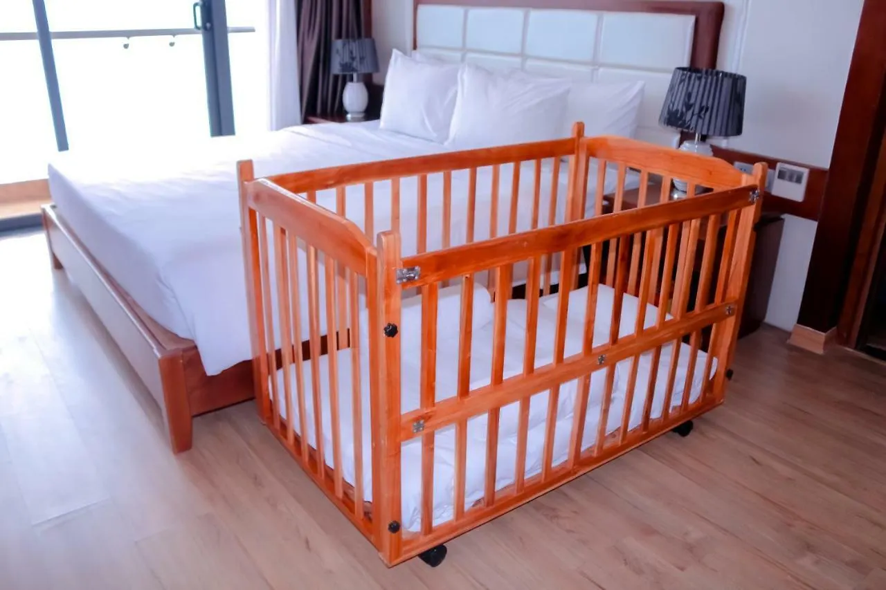 Le Hoang Beach Hotel Danang 4*, Đà Nẵng Vietnám