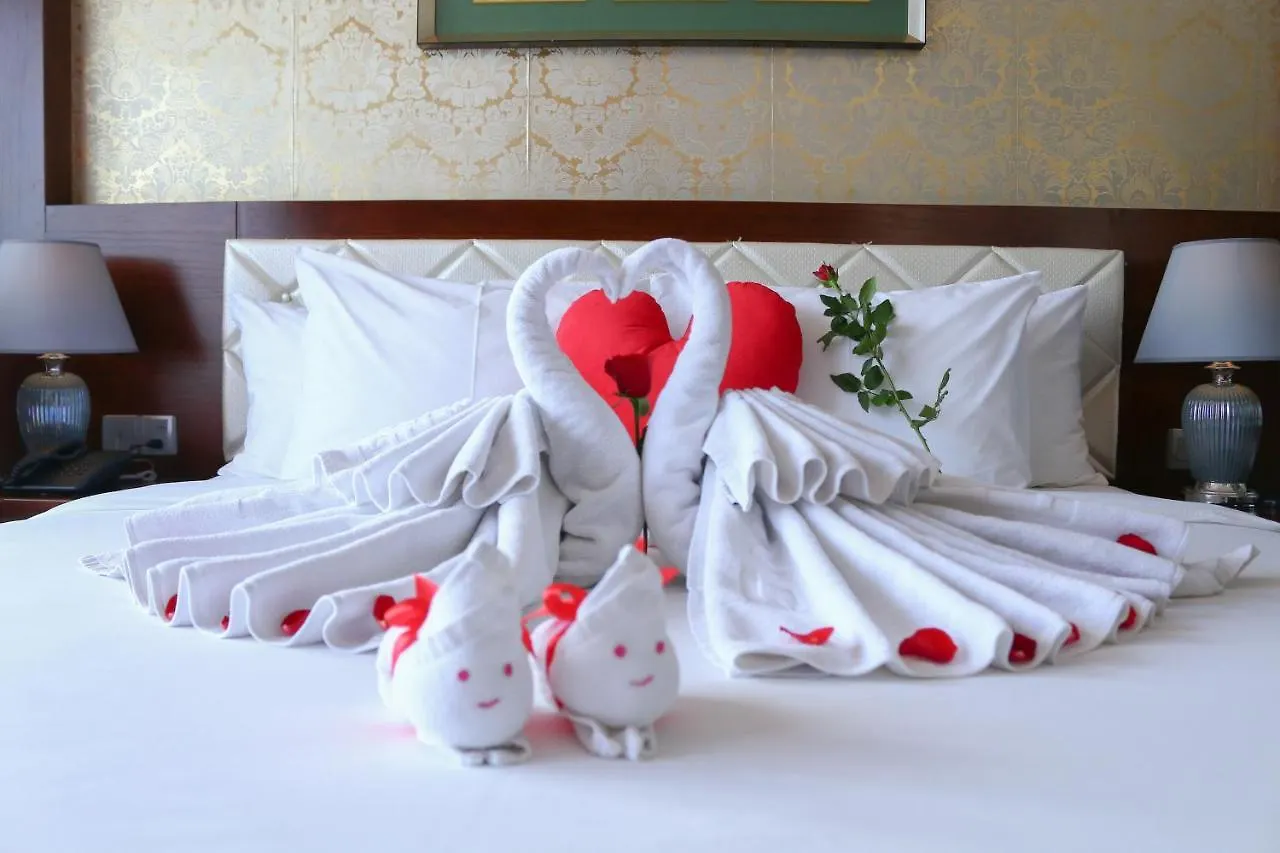 Le Hoang Beach Hotel Danang Дананг