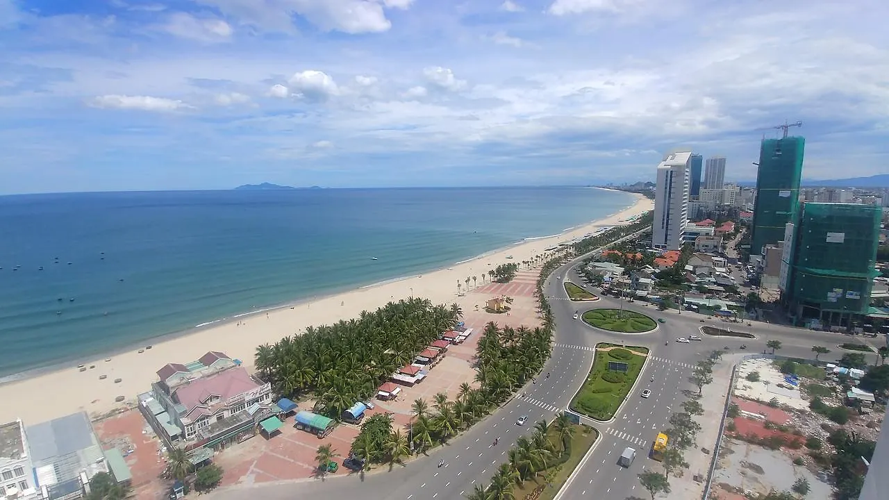 Le Hoang Beach Hotel Danang Дананг